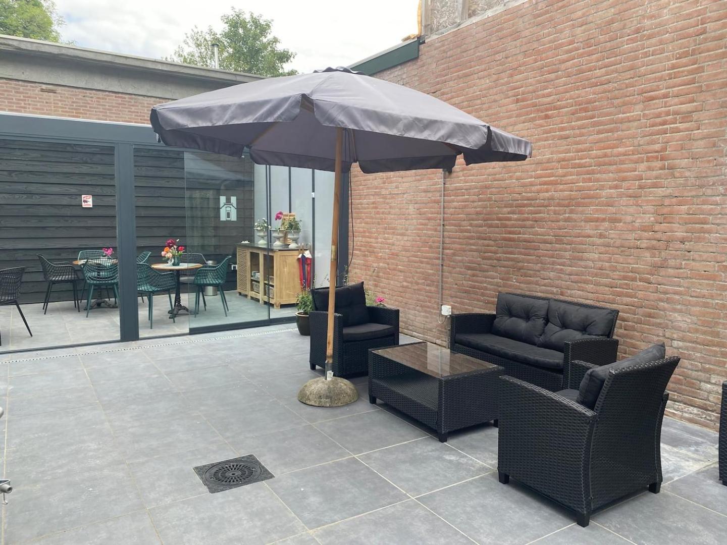 Petite Room With Wifi, Ac, And Shared Kitchen 提耳堡 外观 照片