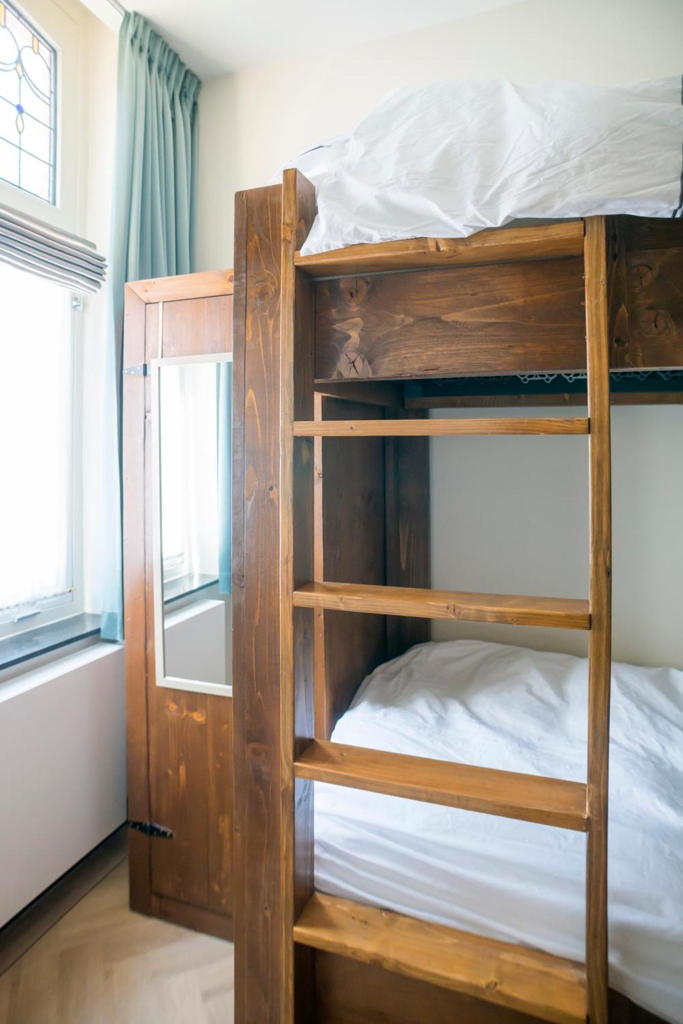 Petite Room With Wifi, Ac, And Shared Kitchen 提耳堡 外观 照片