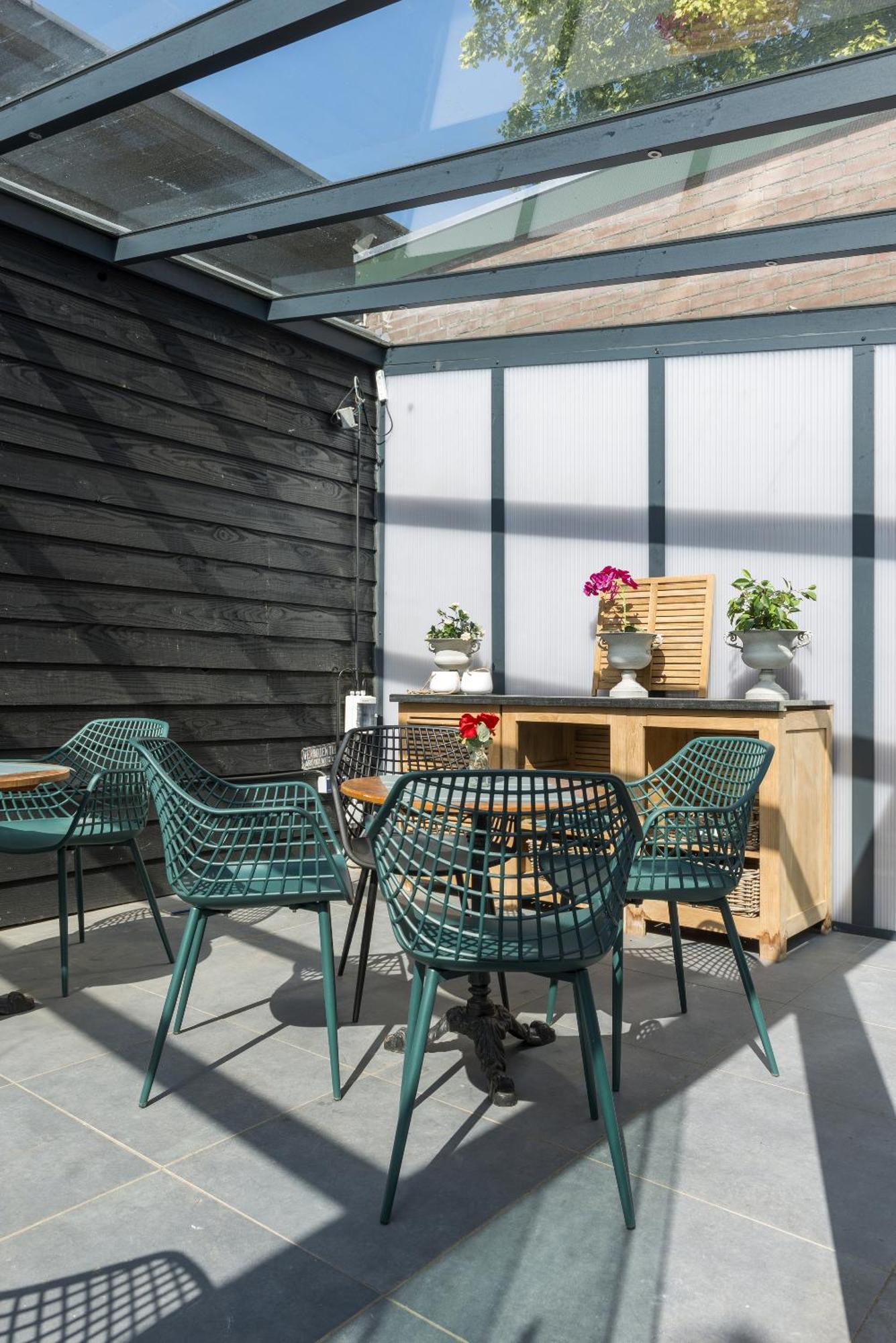 Petite Room With Wifi, Ac, And Shared Kitchen 提耳堡 外观 照片